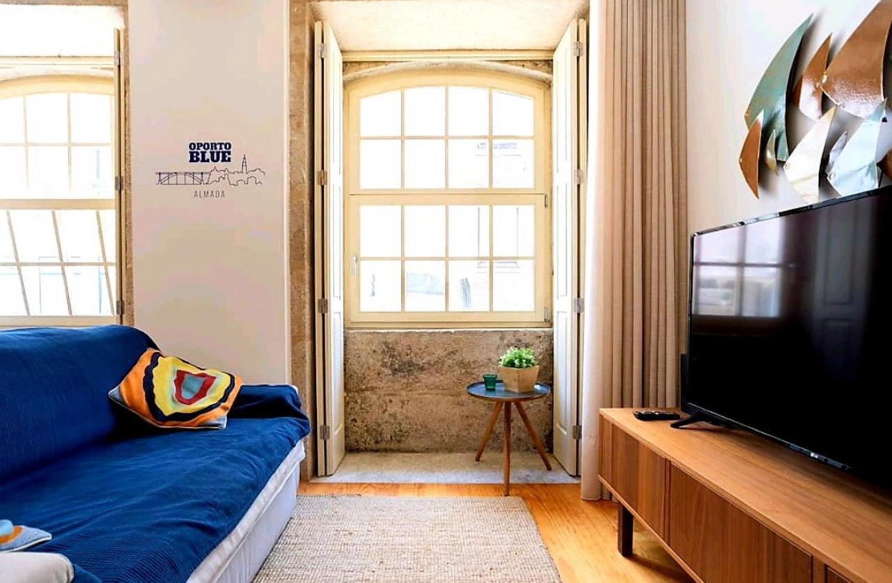 Oporto Blue Almada Apartment Exterior photo