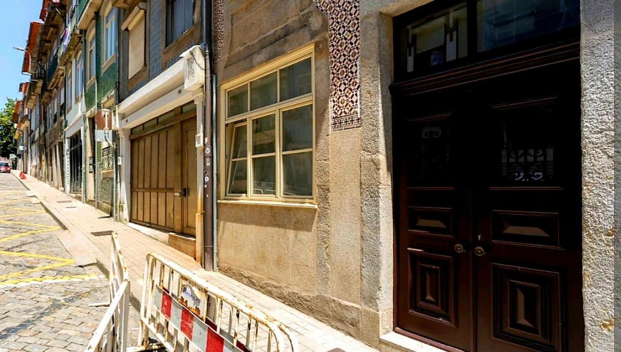 Oporto Blue Almada Apartment Exterior photo